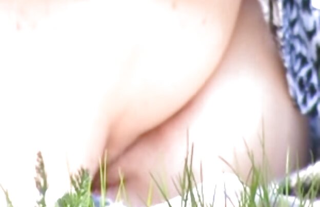 XXX ناز, کون دختر ناز سبزه, دختر بچه با بزرگ و با سخت پوستان به نام