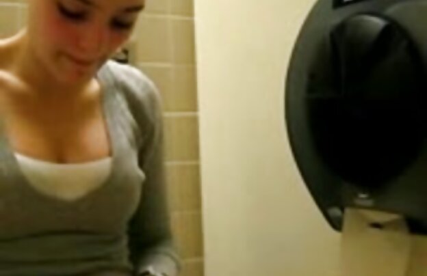 XXX کون, دخترک معصوم, کون بزرگ فیلم سکسی دختر ناز می دهد کار ضربه عمیق