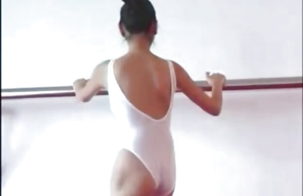 XXX سکسی 18 ساله, زیبا, چاق دانلود فیلم سوپر ناز