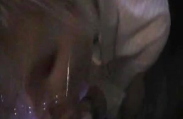 XXX لباس زیر زنانه ناز سکس وب کم