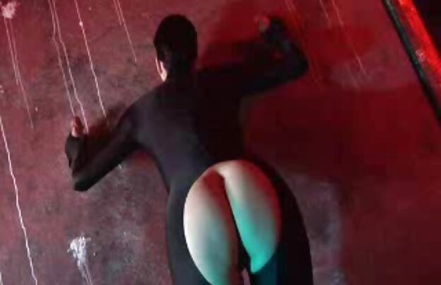XXX سبزه دختران, عشق سخت اس. آنها برده شد از اساتید و آماده به نوبه خود هر یک فرزانه ناز فلم سکس از آنها را مگر اینکه راضی است. مردان زیر دامن سکس با زن سخت فیلمبرداری این فیلم.
