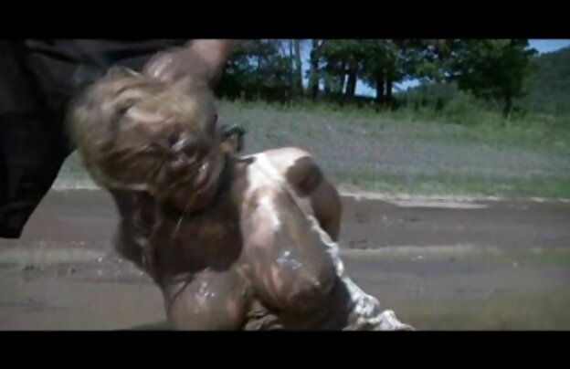 XXX آماتور شخص ساده و معصوم ورزش سکس زن ناز ها دیک در الاغ