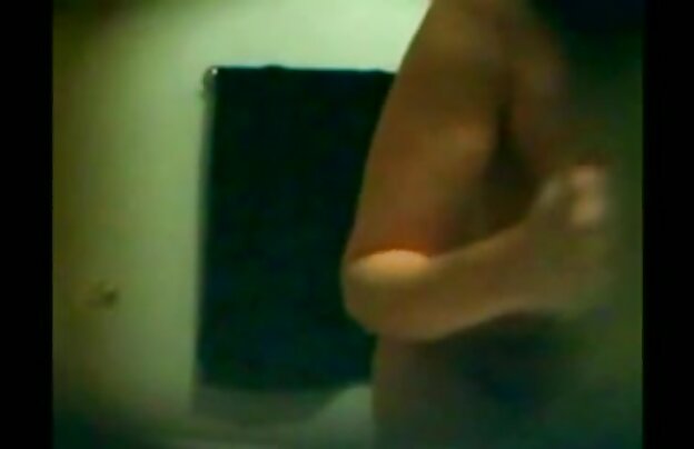 XXX دختر بلوند, نوشیدنی, بسیاری از اسپرم و گسترش عکس های سکس فرزانه ناز است.
