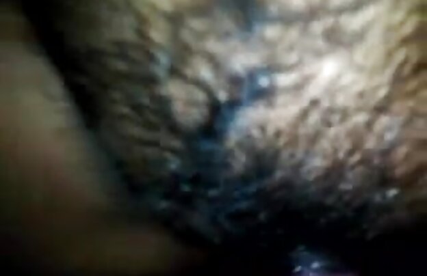 XXX سکسی سیاه زن قرار داده سکس با ناز و در روی صفحه نمایش در مقابل اصلی